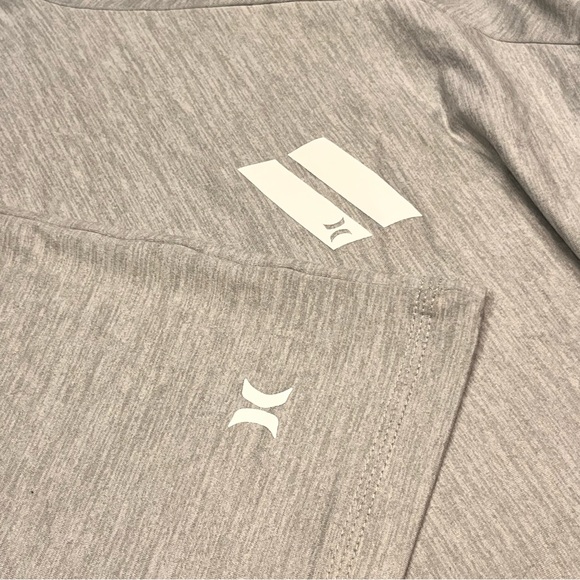 Hurley Light Gray Lightweight Performance Hoodie - Size Large - Picture 10 of 10